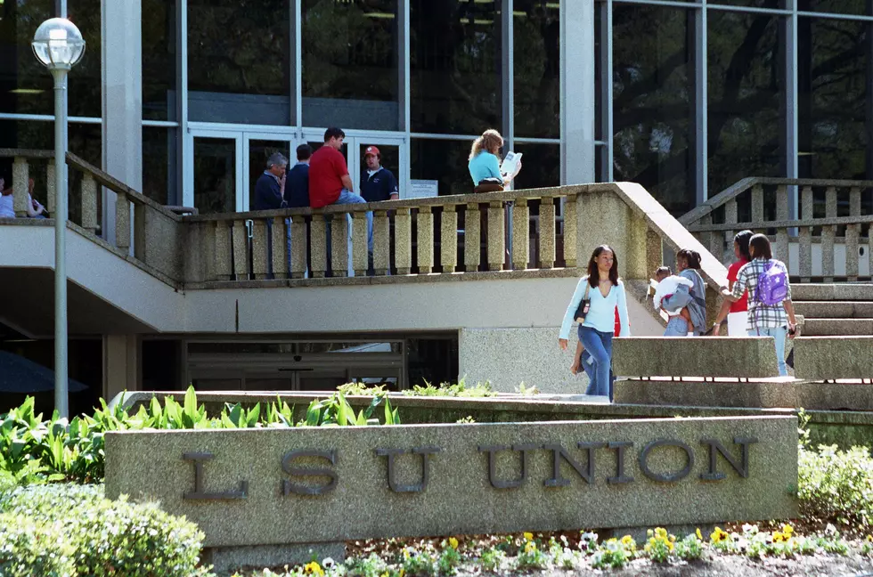 Despite Hurricane, LSU to Reopen Tuesday