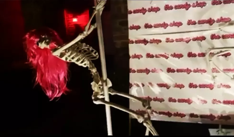 HOA  Not Happy Over 'Stripper Skeleton' Halloween Decorations