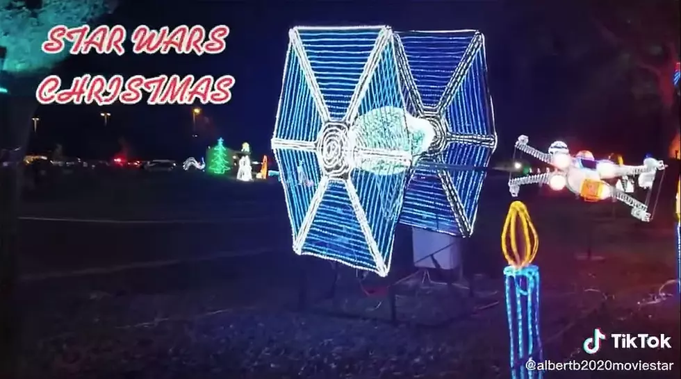 The Force is Strong With These Star Wars Christmas Lights in Metairie, La