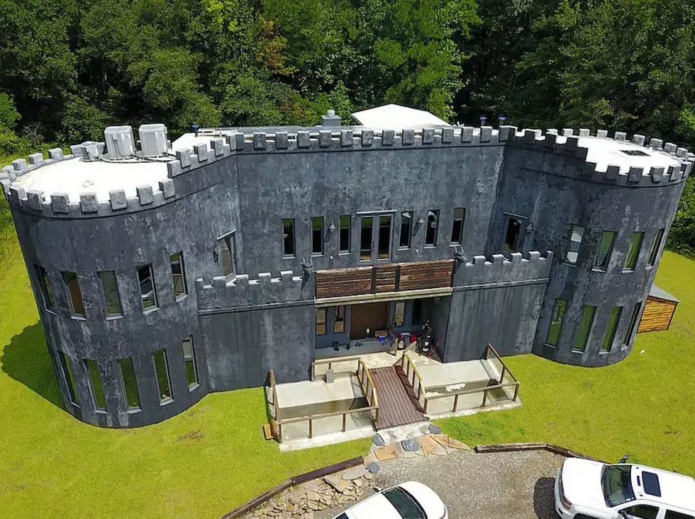 Covington Castle Airbnb Might Be the Most Amazing Stay in Louisiana [Photos]
