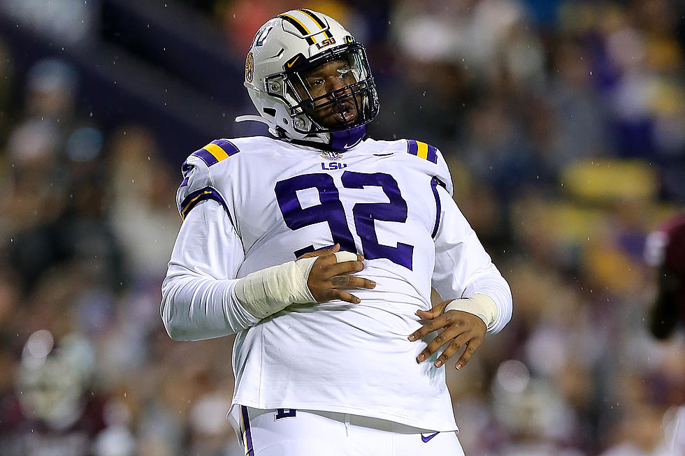 LSU Defensive Tackle Neil Farrell Opts Out of Texas Bowl to Prepare for NFL Draft