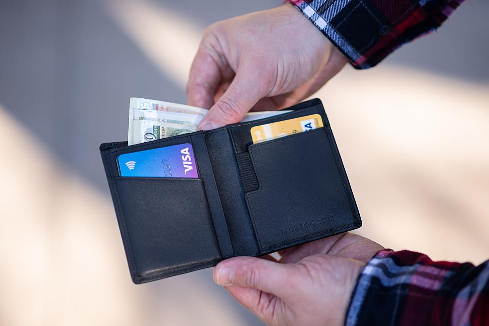 Experts Warn Louisiana Residents To Remove These From Your Wallet