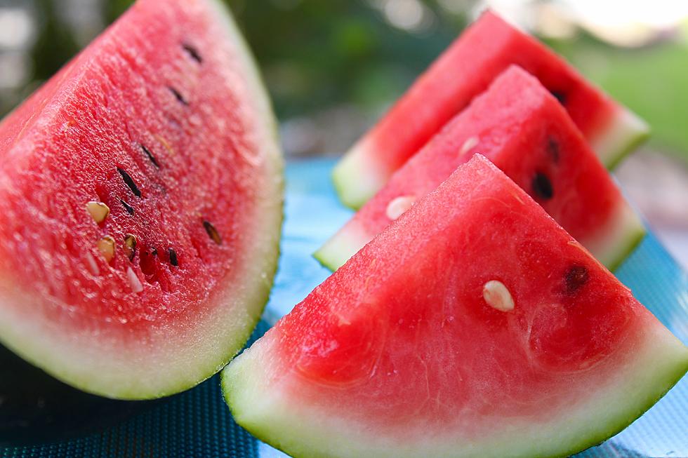 Here's How to Pick the Perfect Watermelon - 8 Things to Look For
