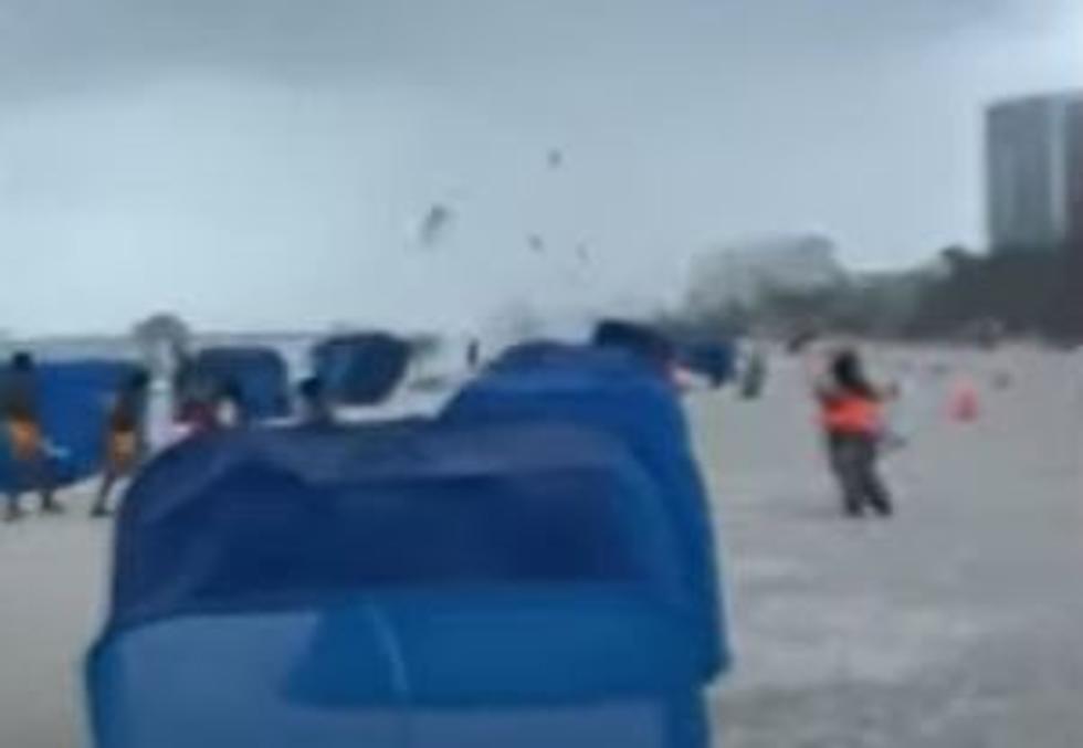 Watch as Florida Waterspout Descends on Beachgoers