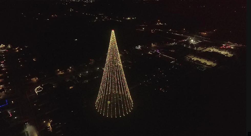 Louisiana Town is Home to World’s Tallest Christmas Structure