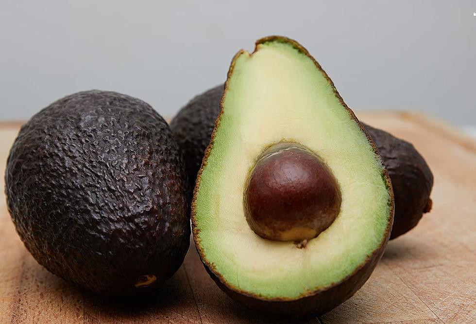 Avocado Lovers in Louisiana Reveal How to Pick the Ripe Ones 