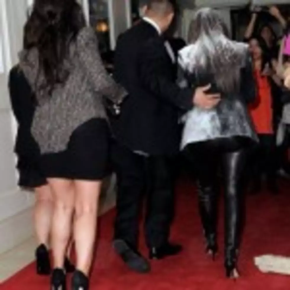 Kim Kardashian Attacked, Covered With White Powder On Red Carpet [VIDEO]