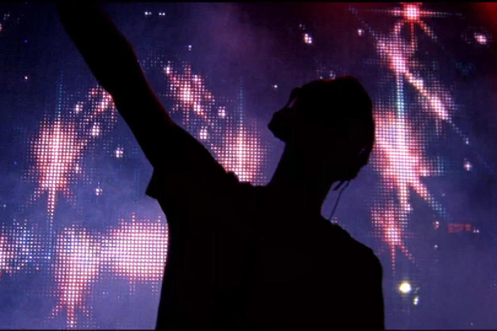 Calvin Harris Fires Up Festival Crowd in ‘Let’s Go’ Video With Ne-Yo