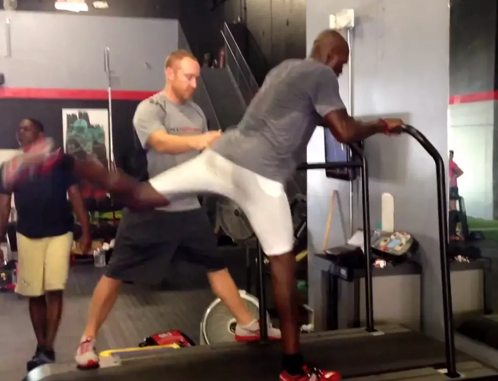 Ochocinco Tops Rookie, Runs 24 Miles Per Hour On Treadmill At An Incline [VIDEO]