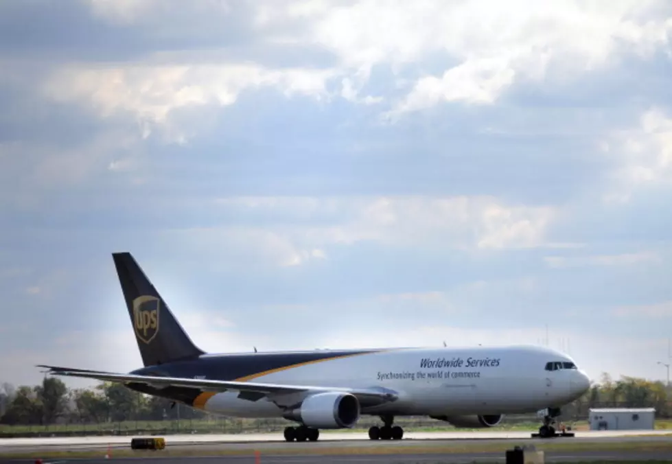 UPS Cargo Plane Crashes Near A Birmingham, Alabama Airport [VIDEO]