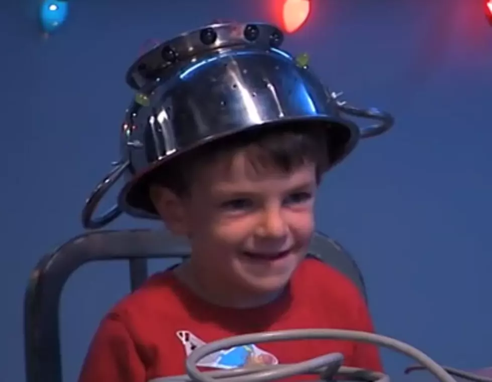 Jimmy Kimmel’s Lie Detector On Kids For Christmas [VIDEO]