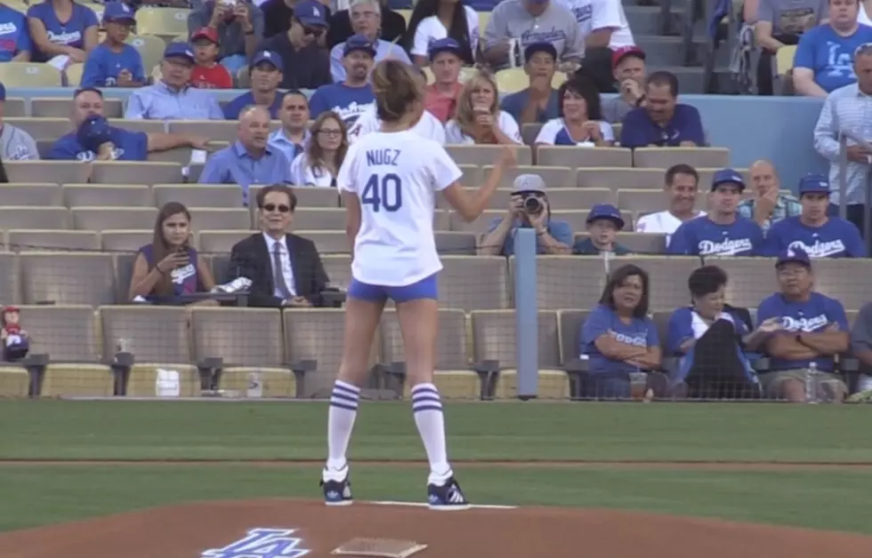 Supermodel Chrissy Tiegen Throws Out Dodgers 1st Pitch While She’s ‘Pretty Drunk’ [VIDEO]