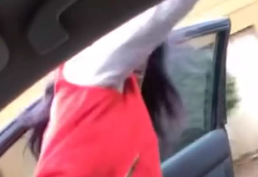 A Girl Falls Out Of A Moving Car While Twerking [VIDEO]
