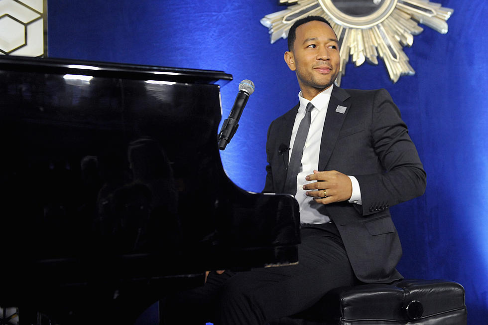 John Legend Calls Out Bill Belichick For Thirsty Stare At Chrissy Tiegen [PHOTO]