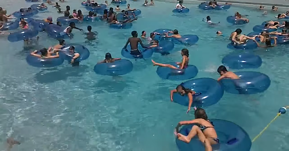 Can You Spot The Drowning Child In This Wave Pool? [VIDEO]