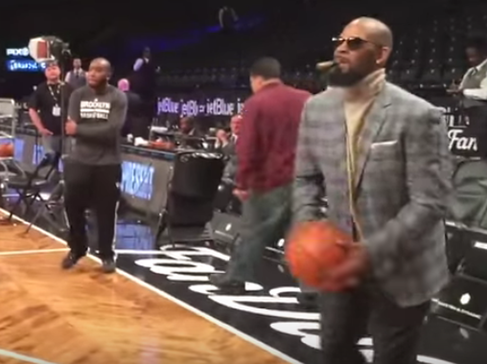 R. Kelly Hits 3-Point Shot While In Suit And Cigar In Mouth [VIDEO]