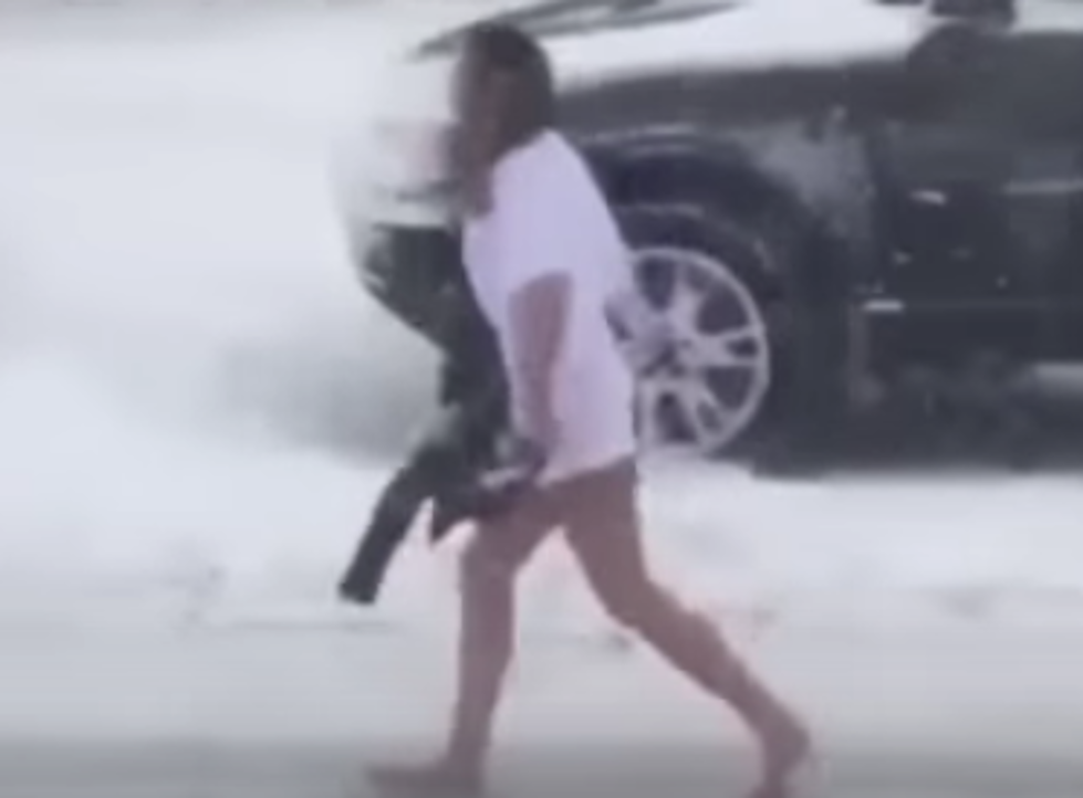 Girl Takes The Worst &#8216;Walk Of Shame&#8217; During Snow Storm [VIDEO]