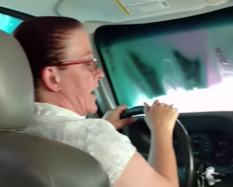 Woman Forgets To Close Sunroof In Car Wash [NSFW-VIDEO]