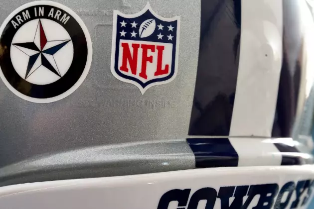 NFL Denies Dallas Cowboys Request To Wear &#8216;Arm In Arm&#8217; Decal