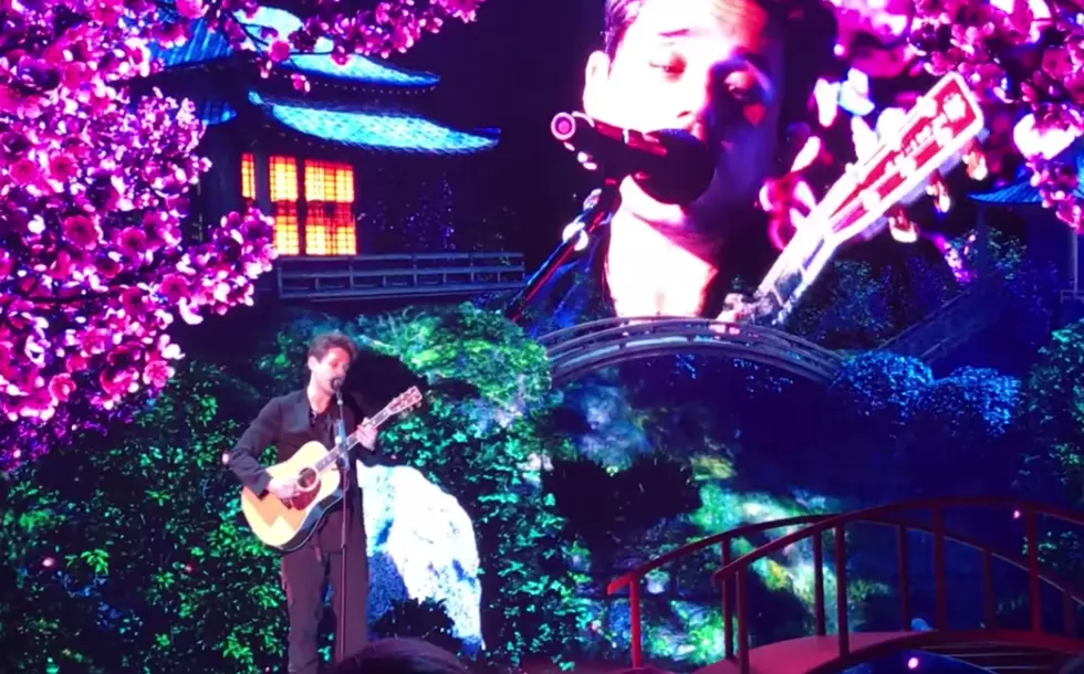 John Mayer Performs Amazing Acoustic Cover Of Drake’s “Passionfruit” [VIDEO]