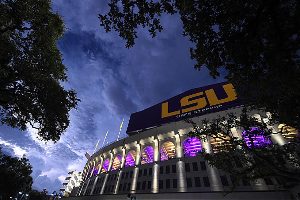 LSU to Erect First Female Student-Athlete Statue on Campus