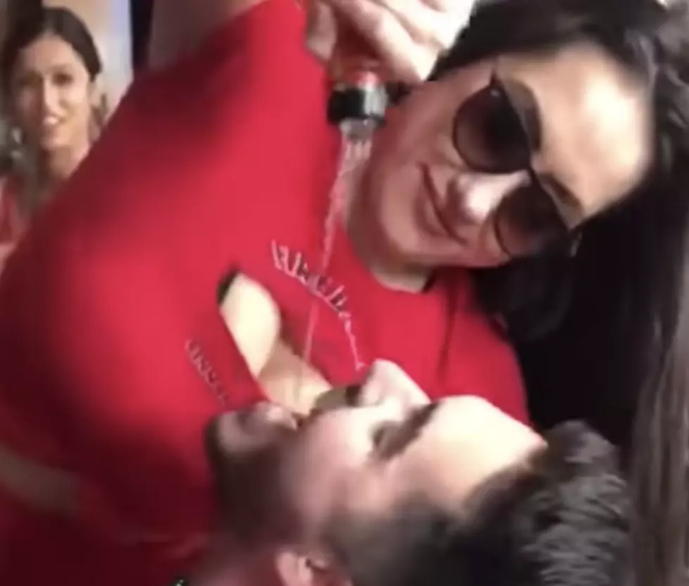 Bourbon Street Bartender Attacks Girl Who Touches Her [VIDEO]