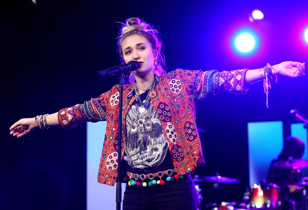 Lauren Daigle Presented With Key To The City Of Lafayette