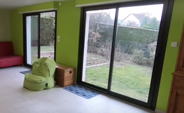 Guy Flies Drone Through Sliding Glass Door [VIDEO]