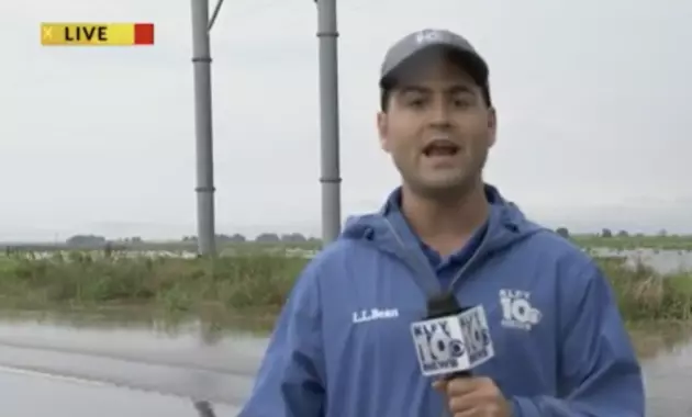 Crawfish Pinches KLFY-TV 10 Reporter On LIVE Television [VIDEO]