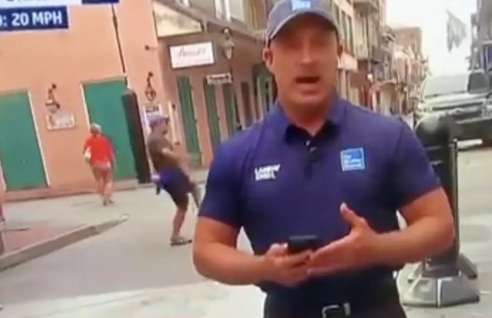 Man Appears To Walk Through Invisible Water Behind Jim Cantore [VIDEO]