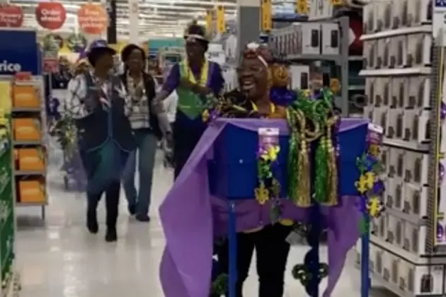 New Iberia Walmart Hosts Mardi Gras Parade in The Store [VIDEO]