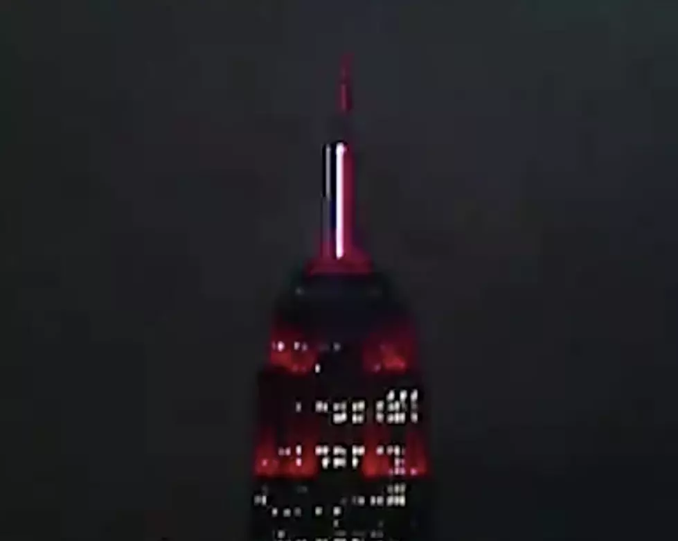Empire State Building Lights Up To Honor Healthcare Workers [VIDEO]
