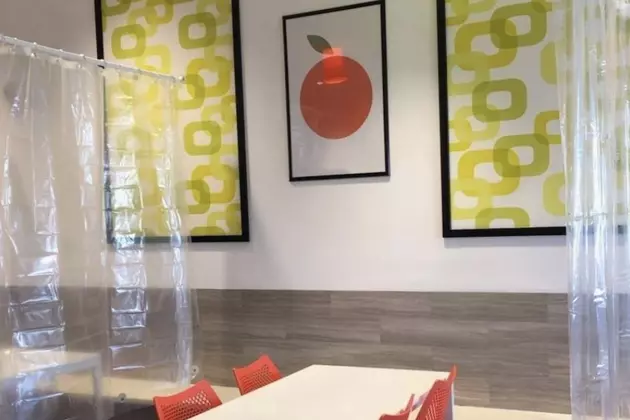 Restaurant Prepares to Open With Shower Curtains Between Tables [PHOTOS]