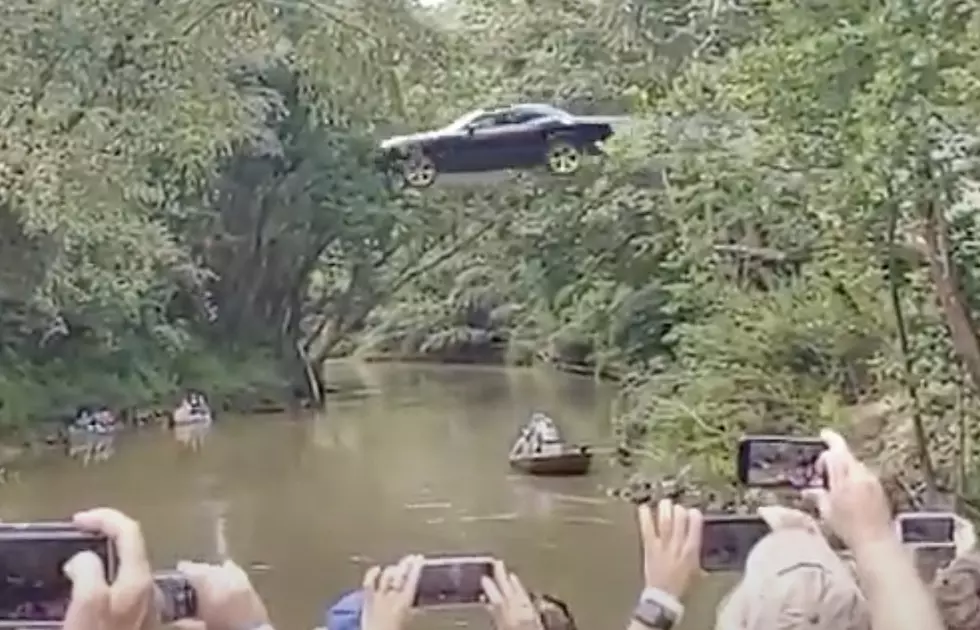 Car Jumps Across Tickfaw River at ‘Bo’s Extravaganza’ Festival [VIDEO]