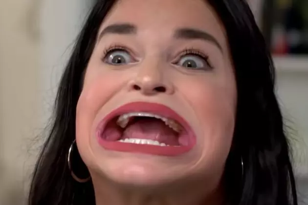 This Woman Has The Largest Mouth in The World [VIDEO]