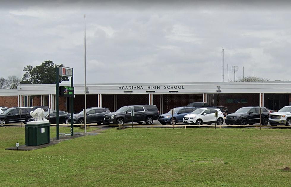 Small Fire Burns Building at Acadiana High School