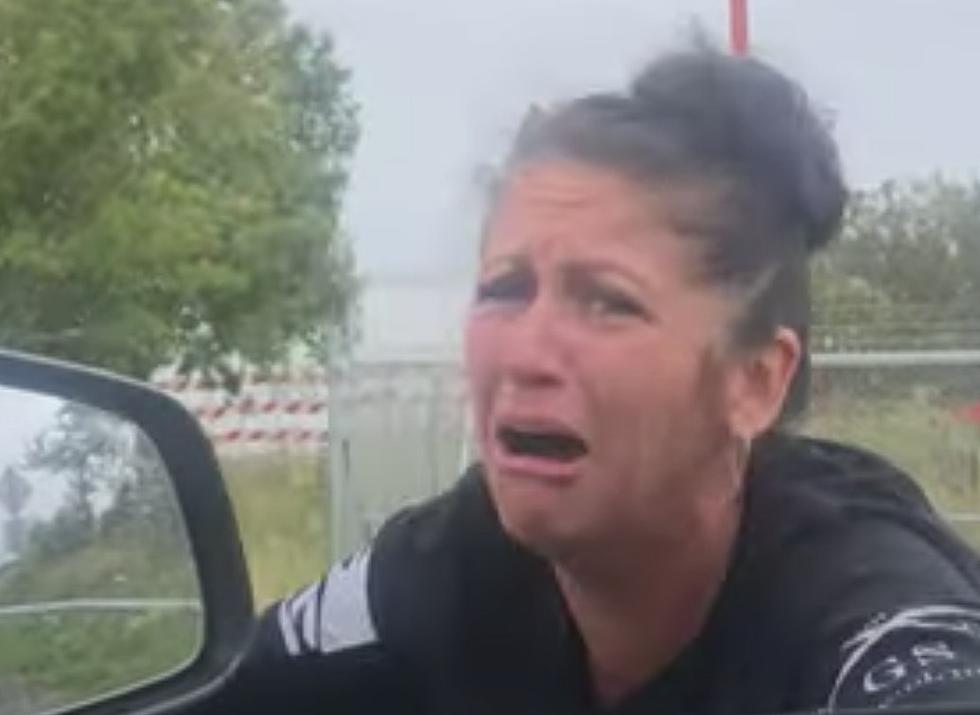 This Woman Has The Best Overreaction to Jumbo Airplane Flyover 