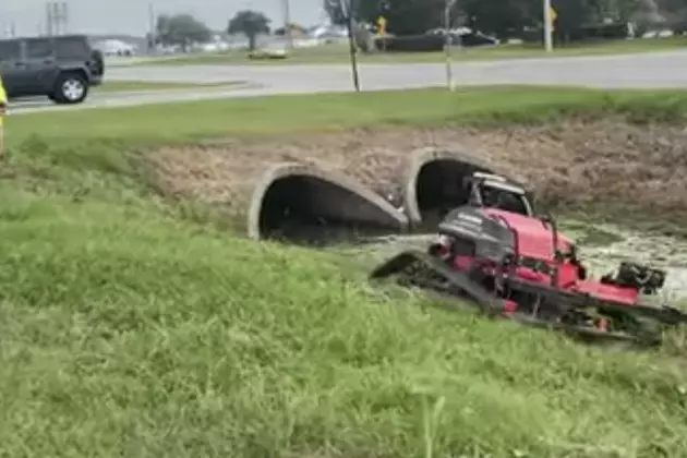 City of Youngsville Using Remote Control Lawnmower for Maintenance [VIDEO]