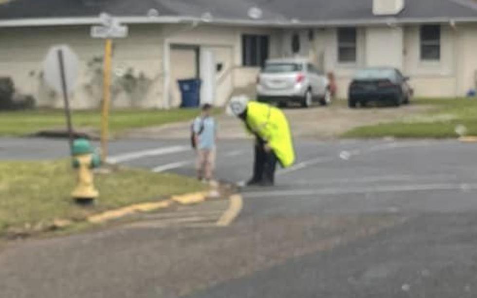 Parents Applaud Opelousas Police Officer for Showing Compassion 