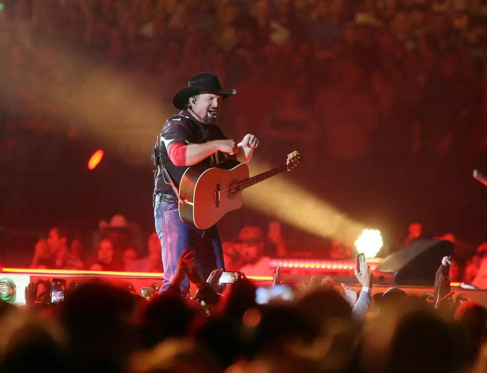 Garth Brooks Has Signed On For Another Vegas Residency