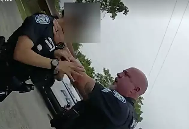 Florida Police Sergeant Seen Choking Fellow Officer During Arrest [VIDEO]