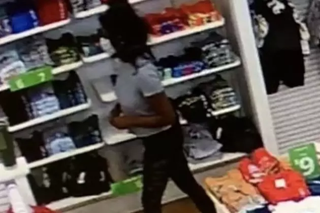 Louisiana Woman Arrested After Rack of Clothes Set on Fire in Store