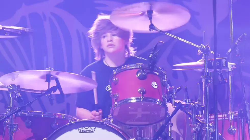 WATCH: Taylor Hawkins’ Son Shane Playing Drums on ‘My Hero’ 
