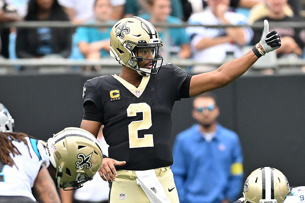 Jameis Winston Re-signs with New Orleans Saints on a 1-Year Deal