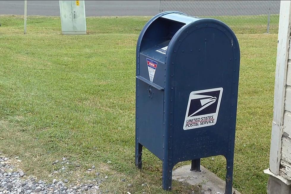 Residents in Small Louisiana Town Without Mail Service