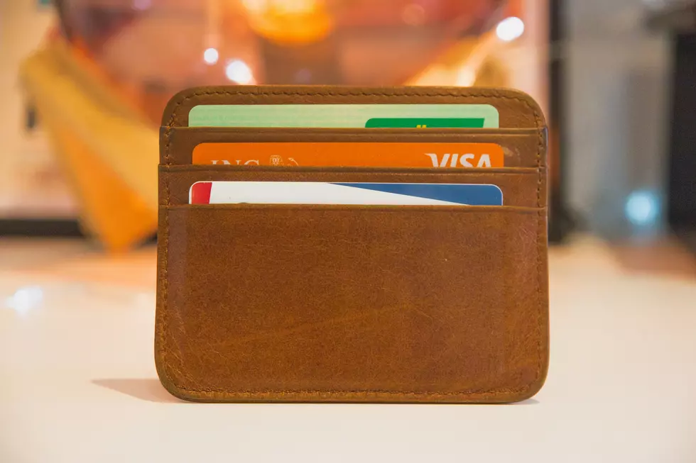 Big Changes From Visa Means Louisiana Users Will Carry Fewer Physical Credit, Debit Cards
