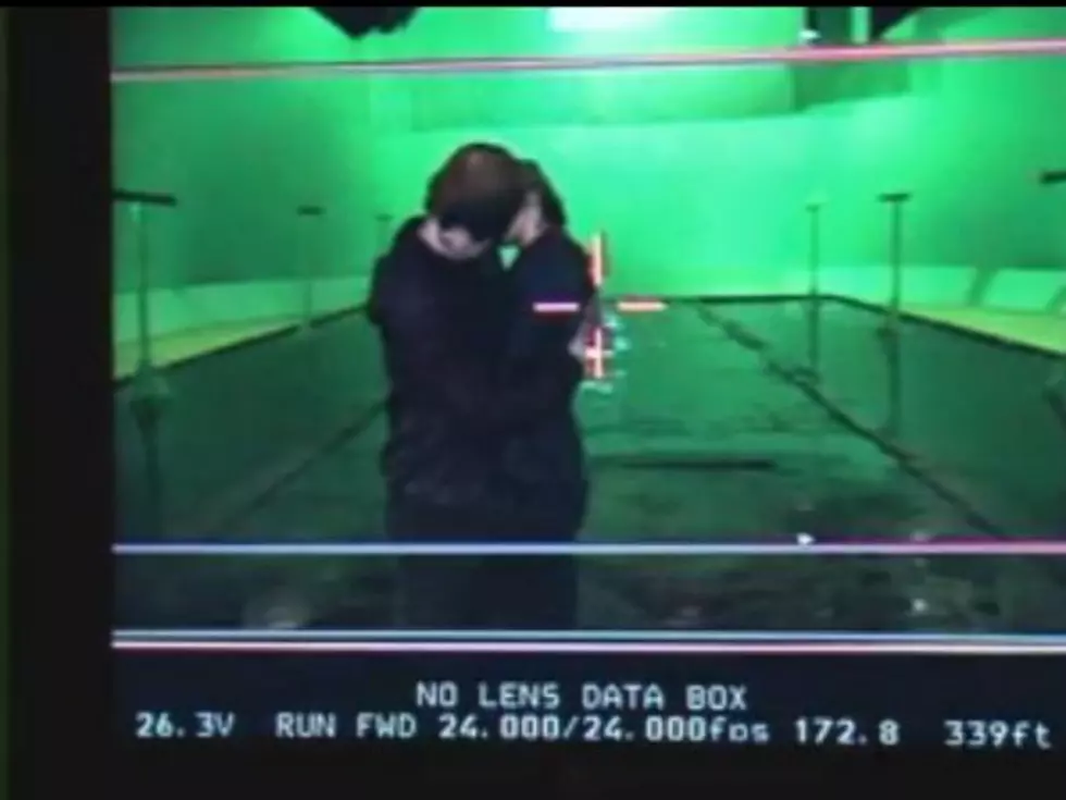 Behind-the-Scenes Footage of Ron and Hermione’s First ‘Harry Potter’ Kiss Released [VIDEO]