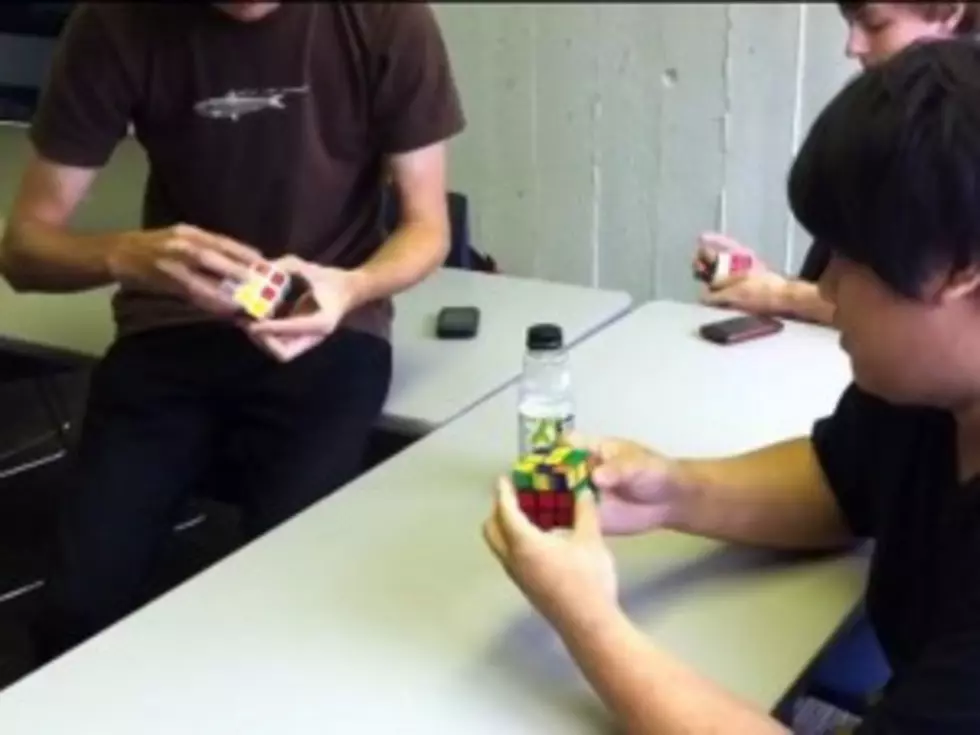 Awesome Geeks Solve Rubik&#8217;s Cubes in Under 30 Seconds [VIDEO]