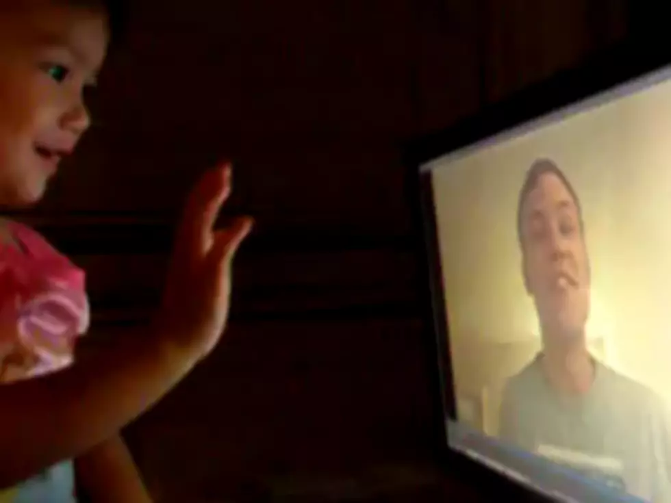 Soldier Reads Two-Year-Old Daughter a Bedtime Story Via Touching Prerecorded Video