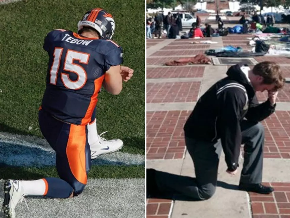 What the Heck Is ‘Tebowing’? [PHOTOS]